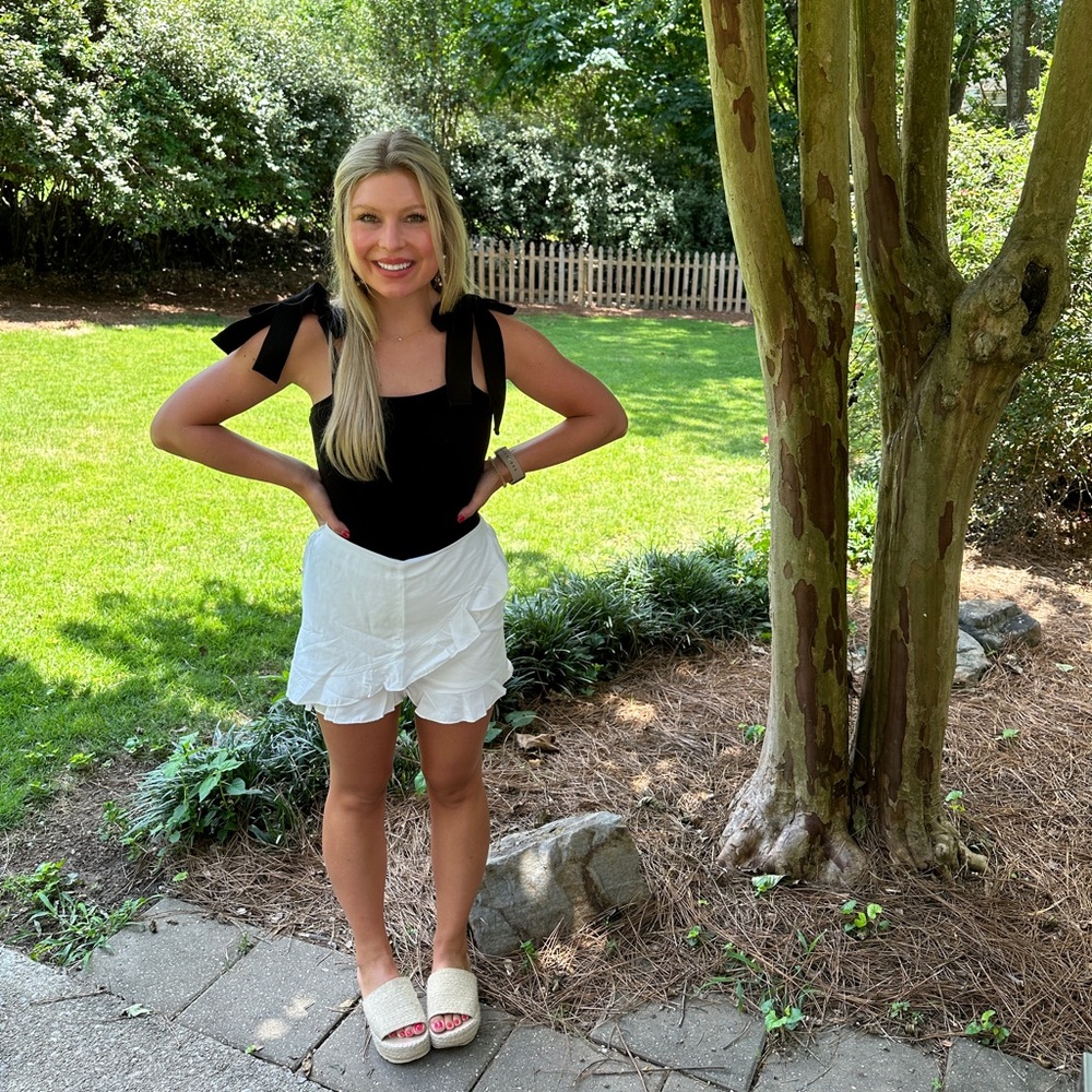 White ruffle shorts